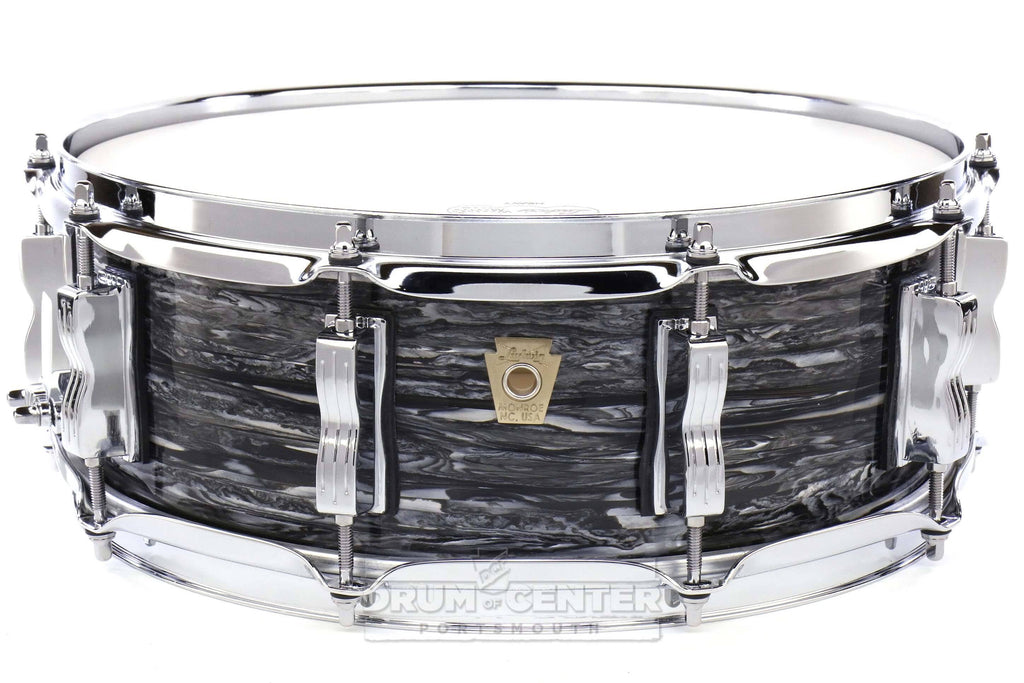 Vintage Black Oyster 5 x 14 inch Maple Snare Drum U19036