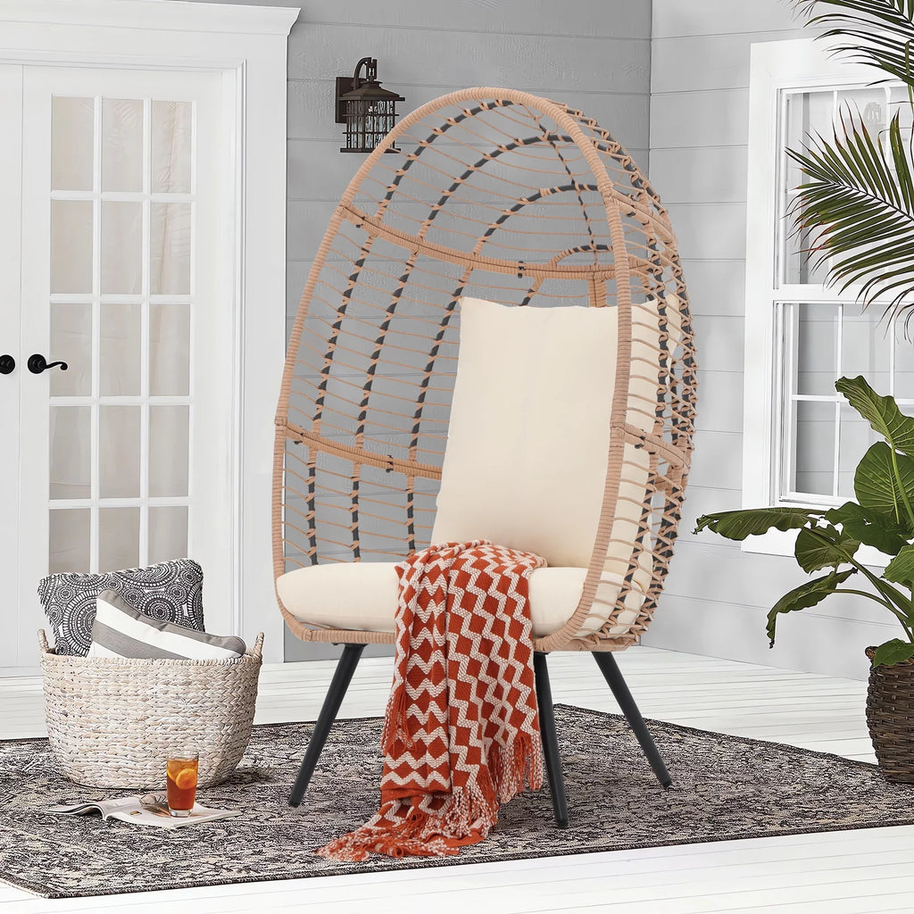Wicker Egg Chair with Beige Cushion T812202