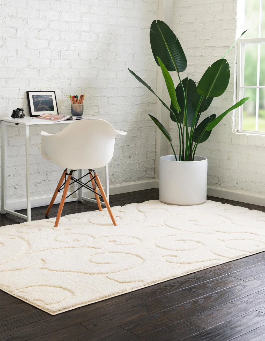 8' x 10' Ivory Shag Rug R507311