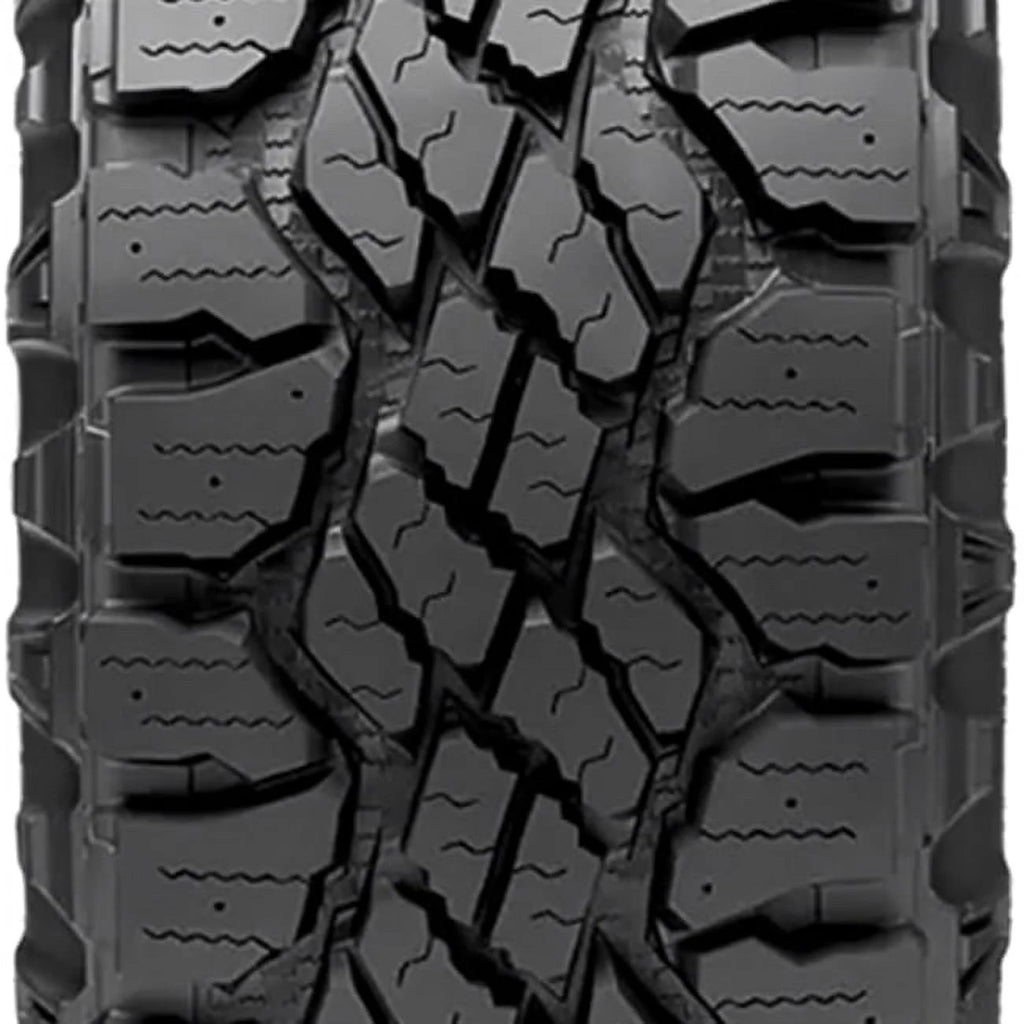 265/65R18 114S Light Truck Tire O174