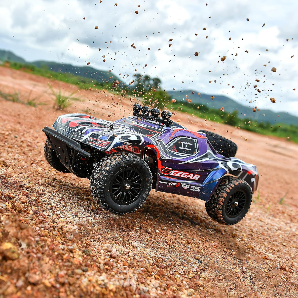 1:10 Scale 4WD Remote Control Electric Off Road RC Monster Truck with 2 Rechargeable Batteries R33156