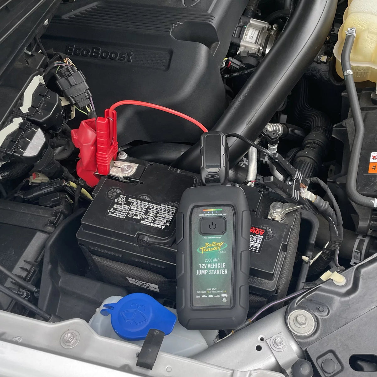 2000 Amp Power Station and Lithium Jump Starter P7221