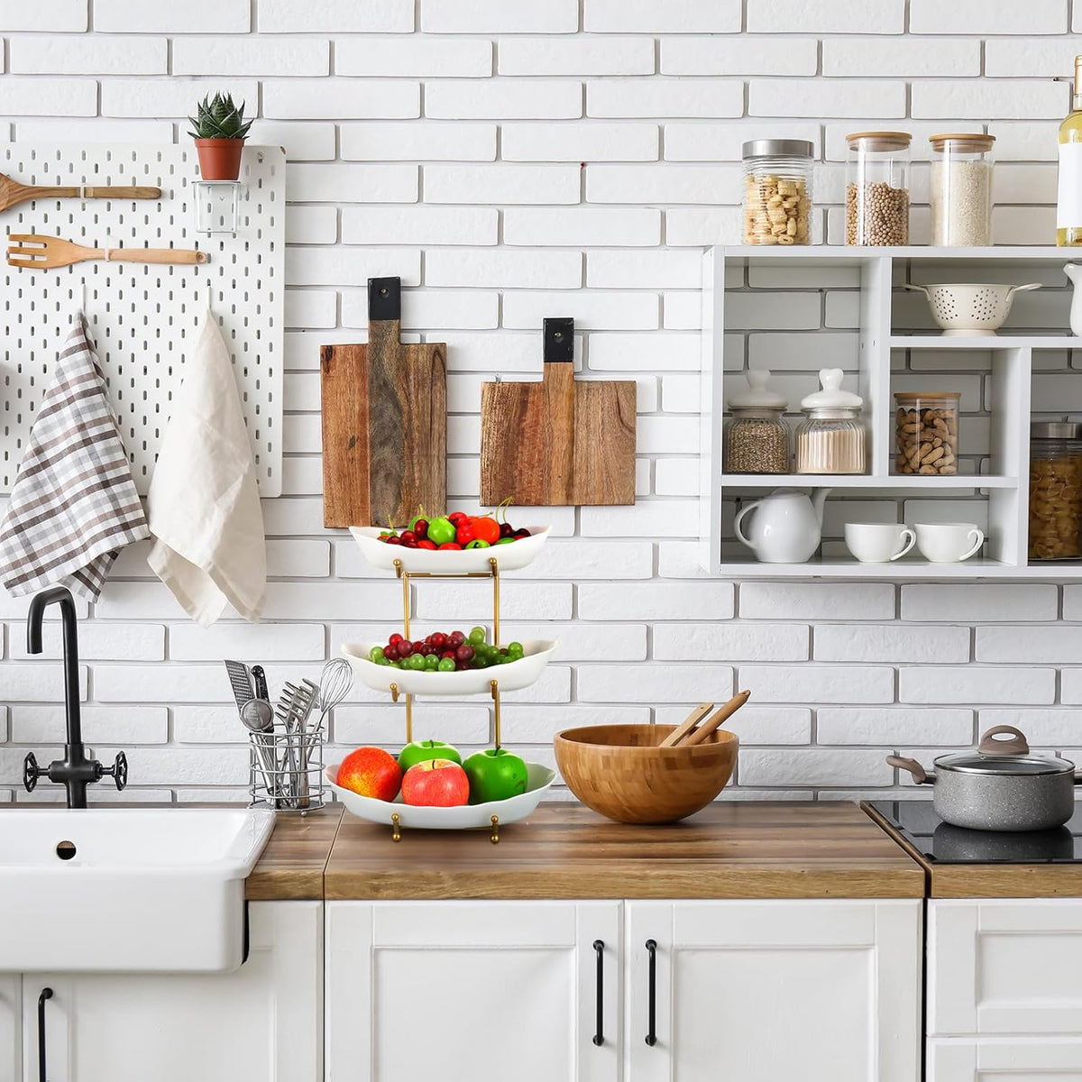 3 Tier Acrylic Fruit Bowl with Metal Rack I13240