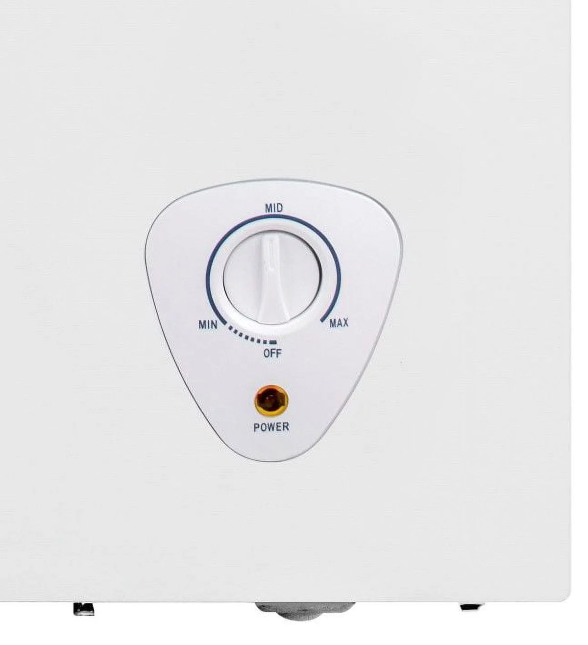 White 5 Cu ft Chest Freezer W1582