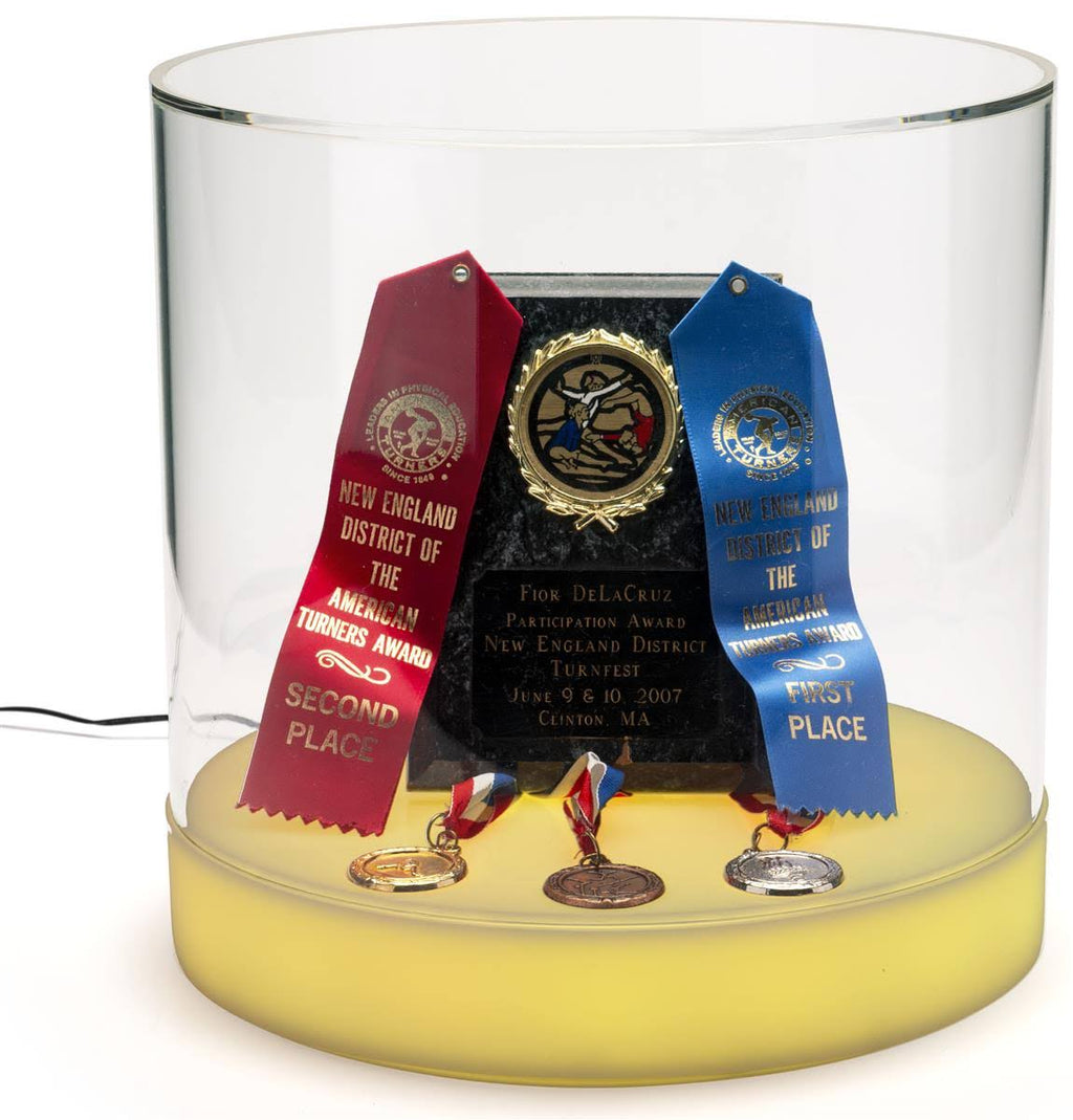 12 inch Round Illuminated Countertop Display Case A96503