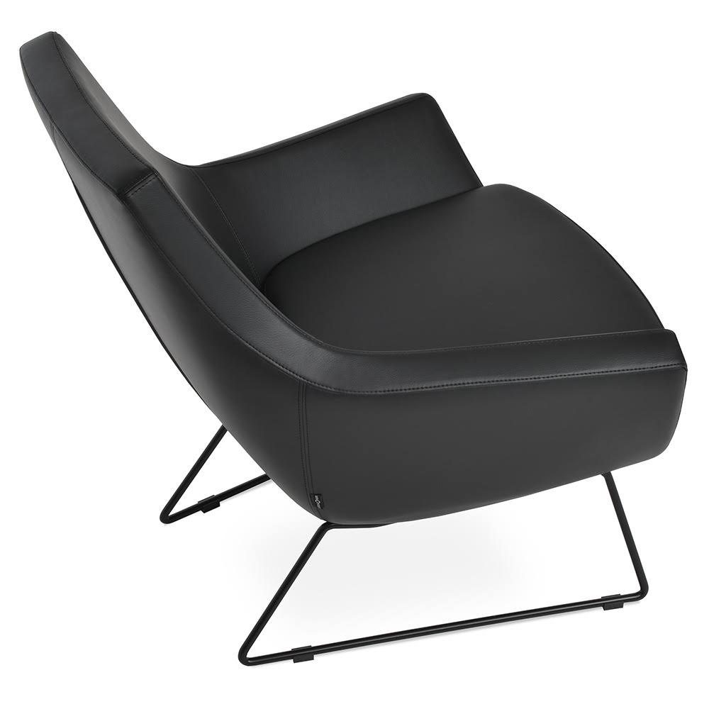 Black Leatherette Arm Chair H2968