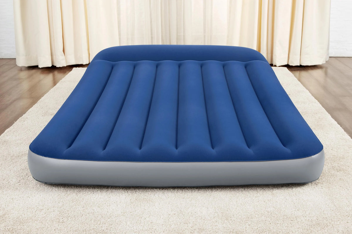 Queen Air Mattress with Built-in Pump C319