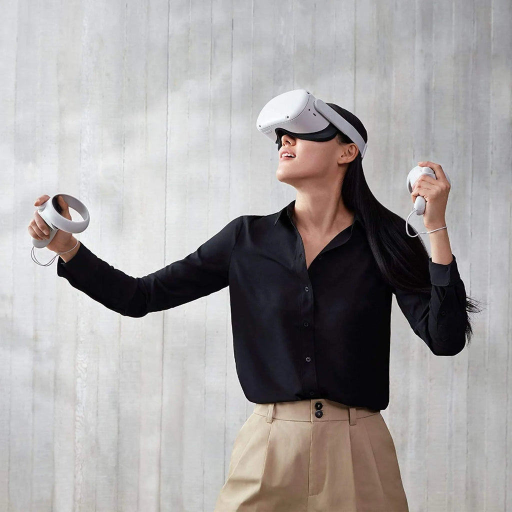 All-In-One VR Headset with Touch Controllers 256GB B772825