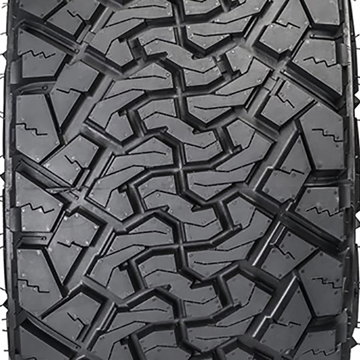 275/65R18 116T Light Truck Tire O496