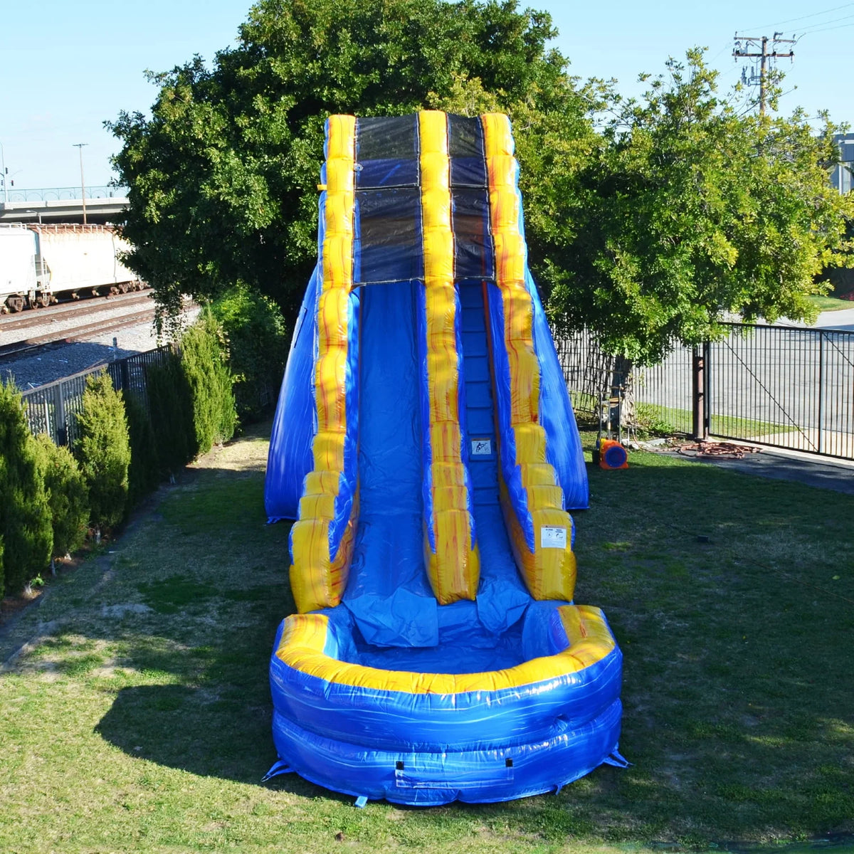 Commercial Grade Inflatable Water Slide with Splash Pool S686